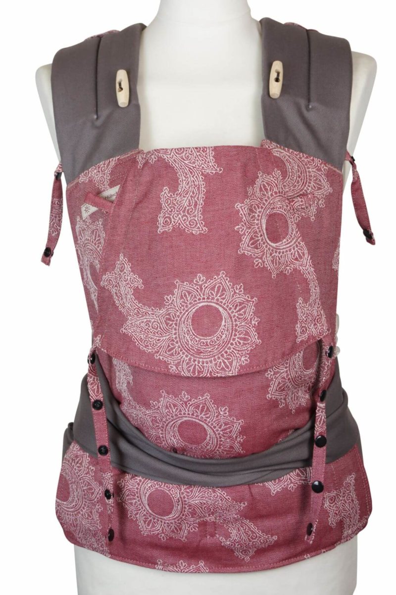 Mei Tai Babysize Floral Bordeaux Babytrage Fräulein Hübsch Mei Tai Babysize Weinrot weiß florales Muster
