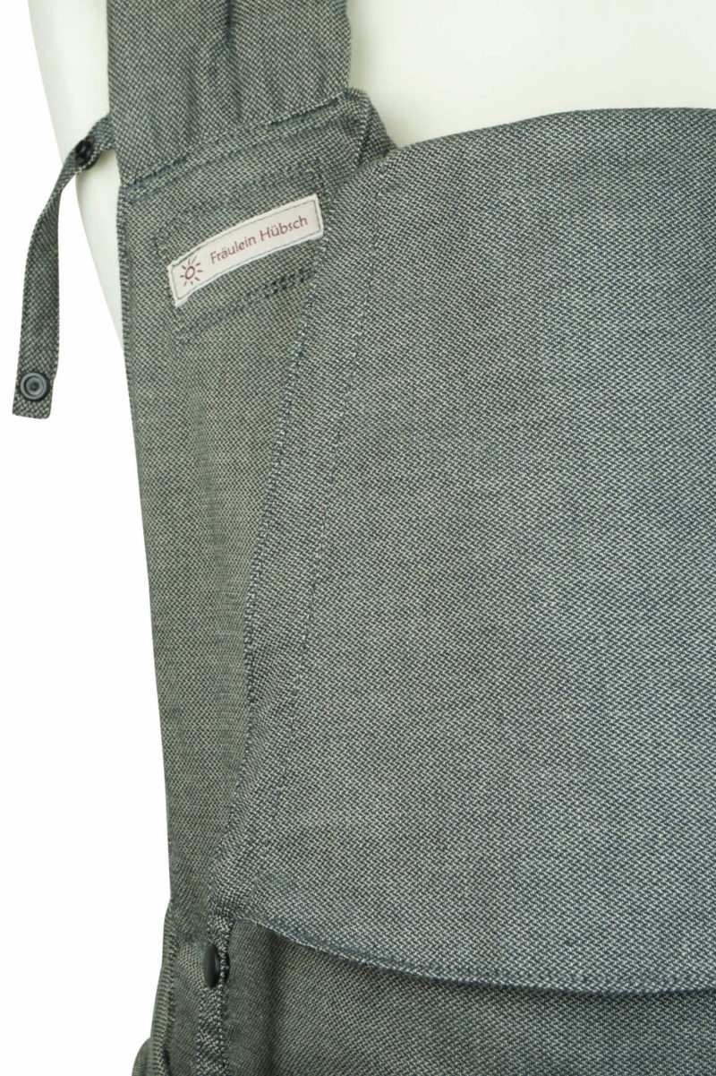 SoftTai Toddlersize Graphite Detail Detailansicht Babytrage Fräulein Hübsch Soft Tai Toddlersize einfärbig Dunkelgrau