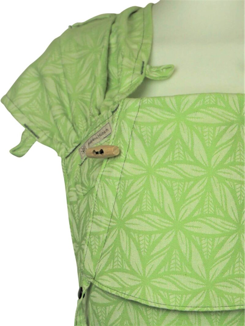 Babytrage WrapCon Babysize Lorelei Apfel Babytrage Fräulein Hübsch Wrap Con Babysize hellgrün weiß florales Muster