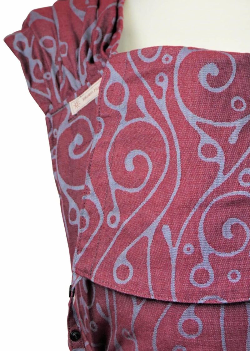 Babytrage WrapCon Toddlersize Seaweed Bordeaux Babytrage Fräulein Hübsch WrapCon Toddlersize hellgrau mit kleinen weißen Ankern auf der Kopfstütze