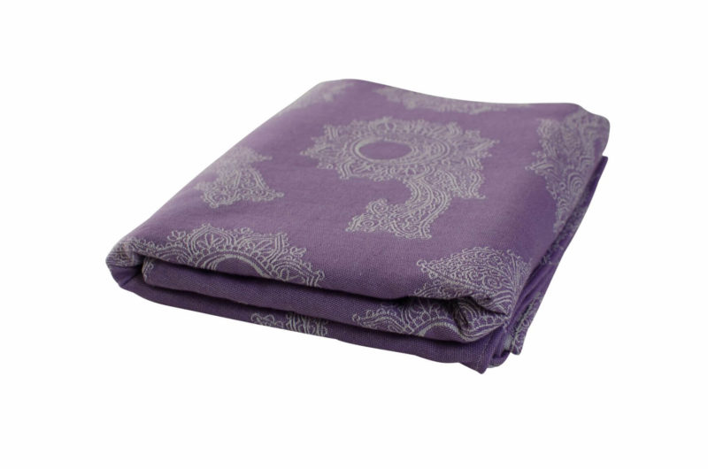 Sling Floral Lila Fräulein Hübsch Tragetuch in Lila und Weiß mit floralen Muster