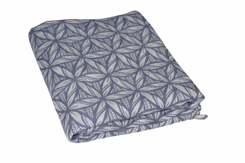 Tragetuch Lorelei Stahlblau Fräulein Hübsch Tragetuch in Blau und Weiß mit Muster