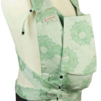 Babytrage Fräulein Hübsch Soft Tai Babysize Grün und Weiß mit floralen Muster