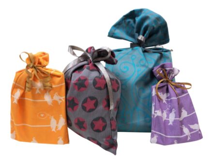 Geschenkbeutel aus Stoff für das nachhaltige Verpacken von Geschenken