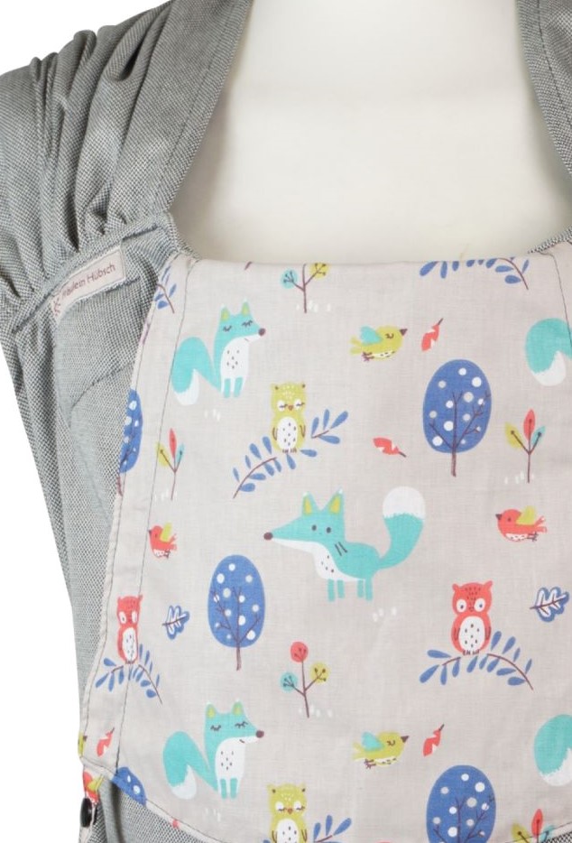 WrapCon Toddlersize Forest Life Silver Babytrage Fräulein Hübsch WrapCon Toddlersize in Dunkelgrau mit Füchsen und Eulen auf der Kopfstütze Seitansicht