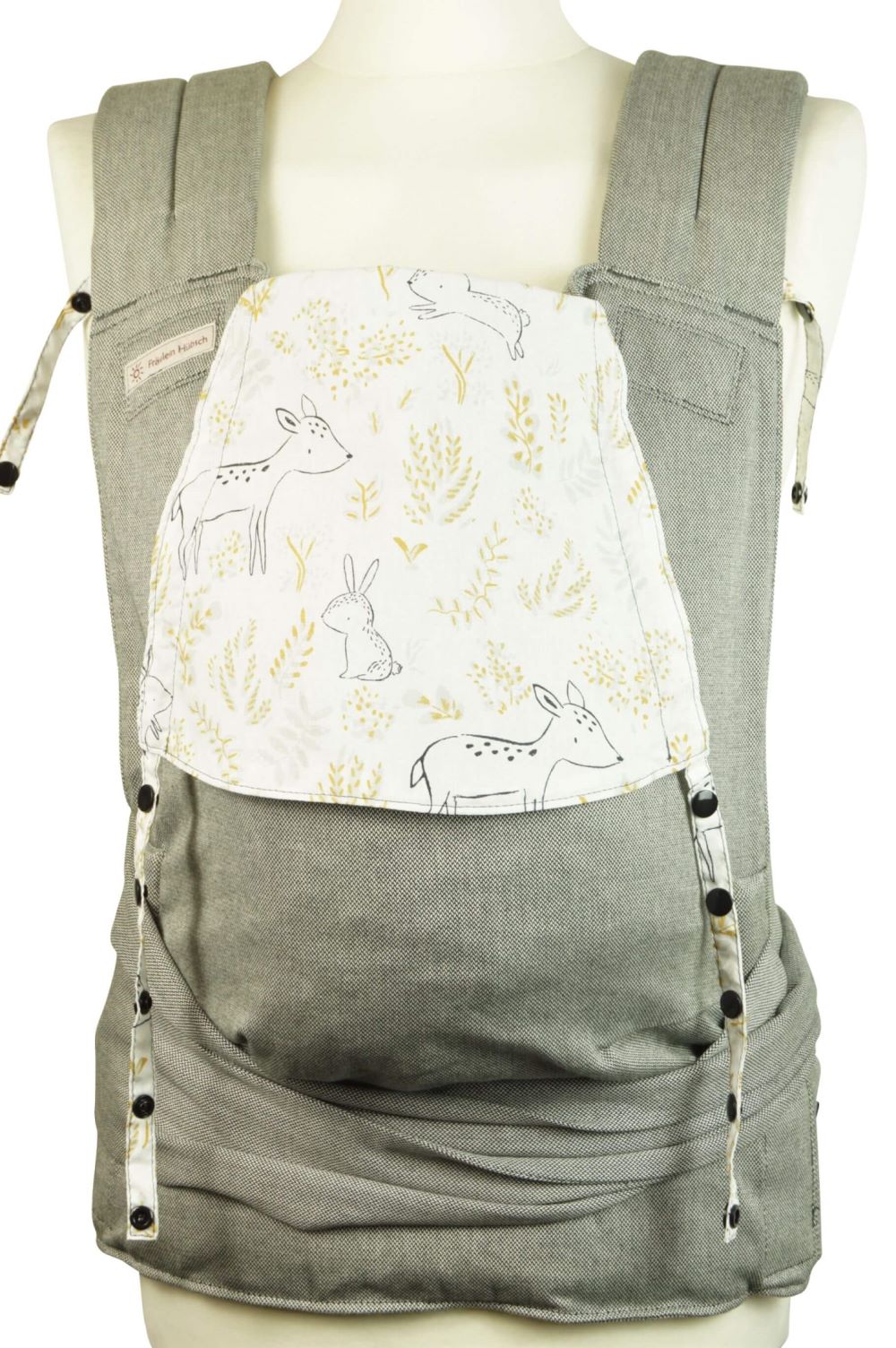 Fräulein Hübsch Babytrage SoftTai in Hellgrau mit Rehen und Hasen auf der Kopfstütze